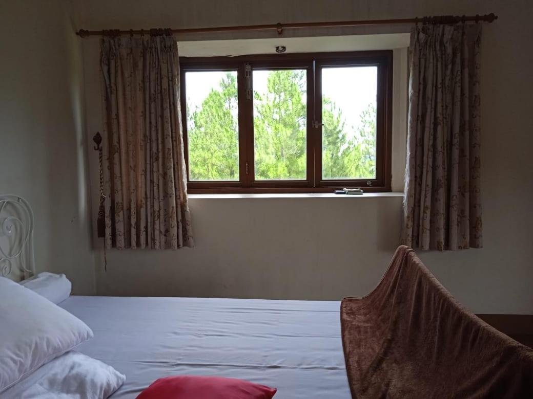 Villa Gathering Yuni Syahla Citaringgul Exterior foto